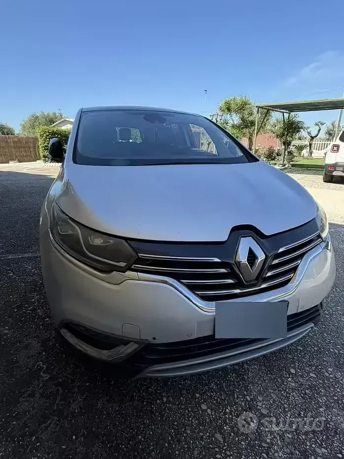 Usata Renault Espace 160 CV (117 kW) 2015 Grigio Monovolume