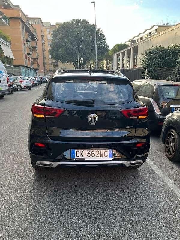 Usata MG ZS Luxury 111 CV (81 kW) 2022 SUV