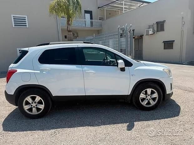 Usata Chevrolet Trax LS 116 CV (85 kW) 2013 Bianco SUV