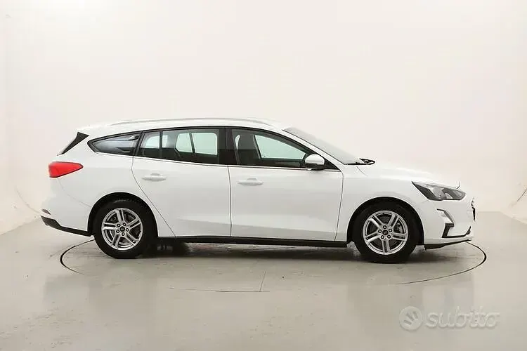 Usata Ford Focus Business Edition 120 CV (88 kW) 2019 Bianco Station wagon