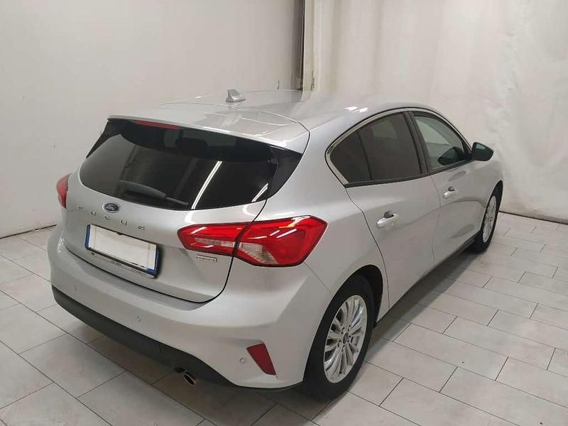 Usata Ford Focus Titanium 125 CV (91 kW) 2020 Argento pastello Utilitaria