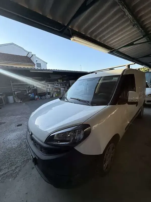 Usata Fiat Doblò Active 105 CV (77 kW) 2018 Monovolume