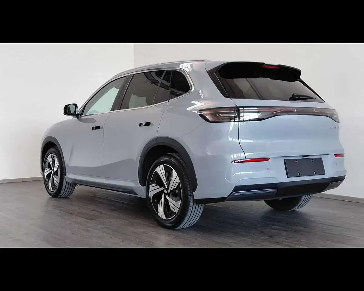 Nuova Geely EX5 69 kW (95 CV) 2026 Moonlight silver SUV