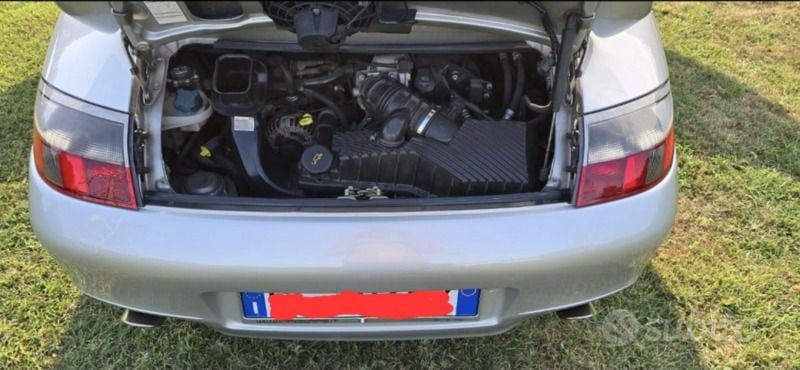 Usata Porsche 911 Carrera 320 CV (235 kW) 2000 Grigio Coupé