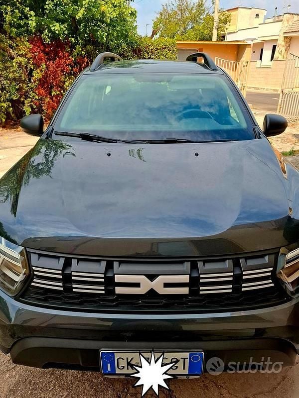 Usata Dacia Duster 100 CV (73 kW) 2023 Grigio Station wagon