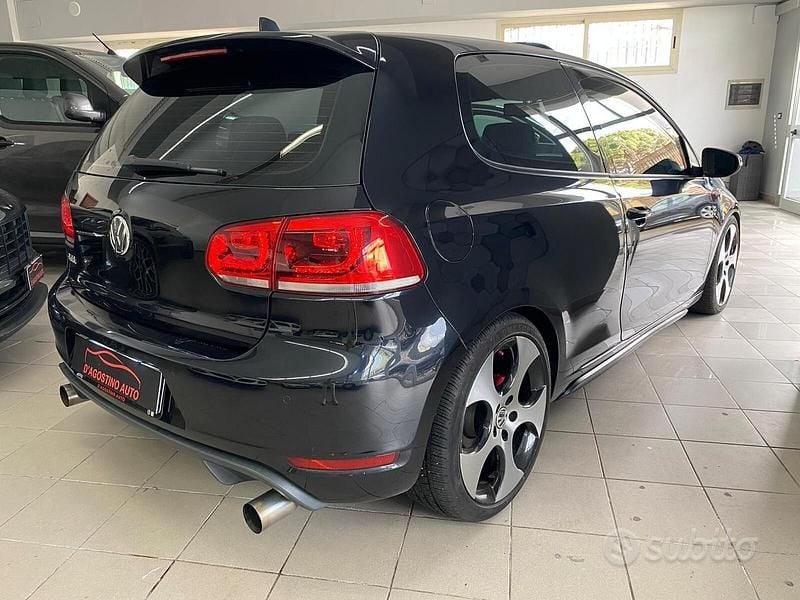 Usata VW Golf VI GTI 210 CV (154 kW) 2011 Nero Utilitaria