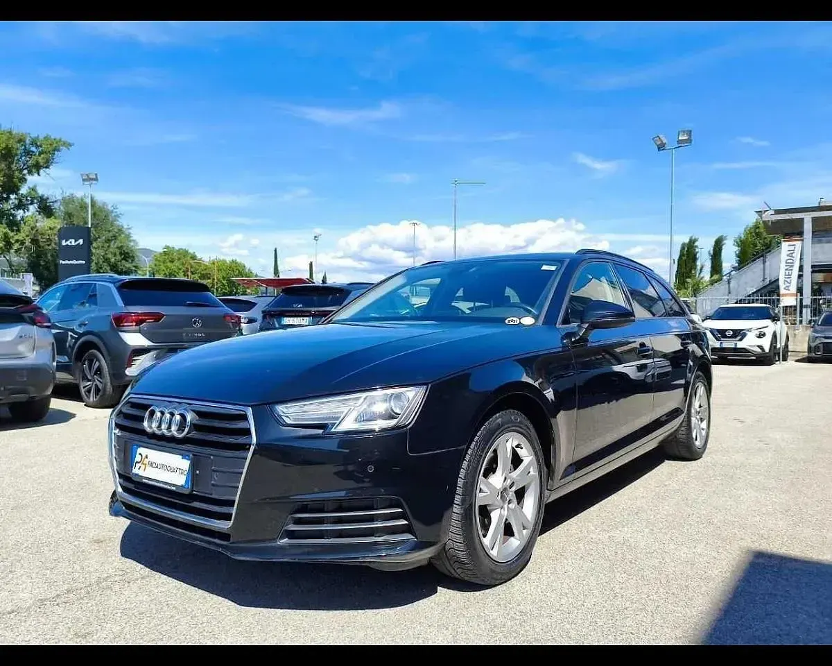 Usata Audi A4 Business 150 CV (110 kW) 2017 Station wagon