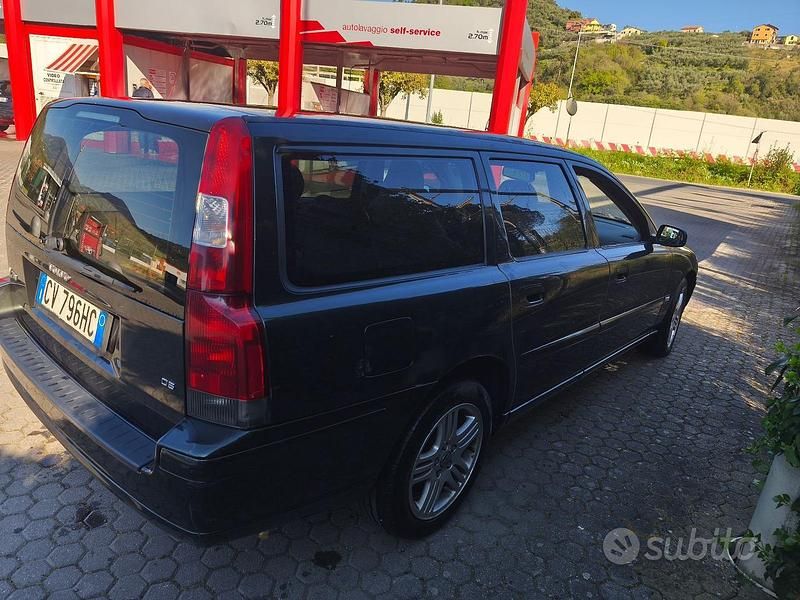 Usata Volvo V70 163 CV (119 kW) 2005 Station wagon