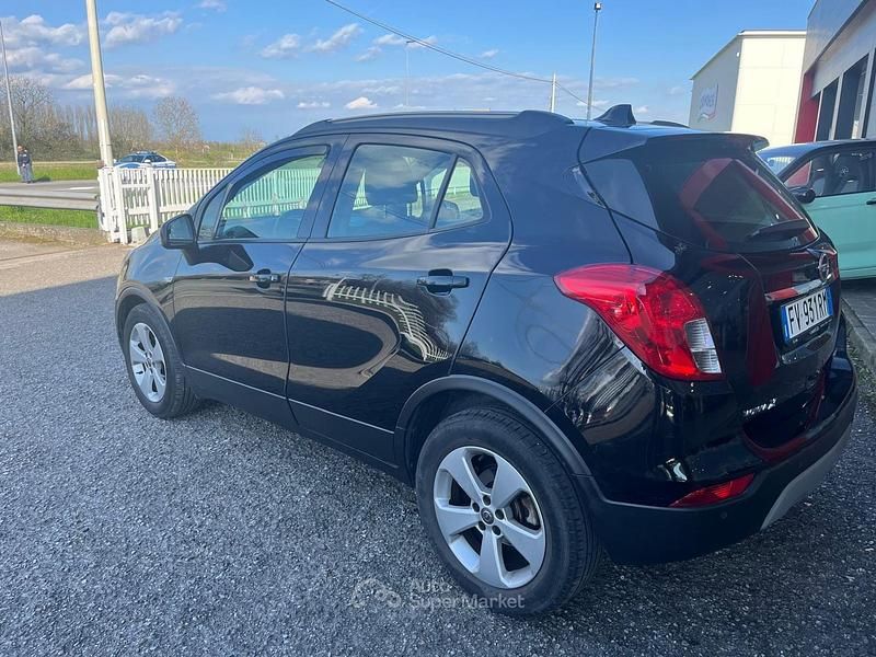 Usata Opel Mokka 120 CV (88 kW) 2019 Nero SUV