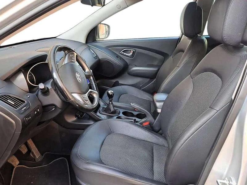 Usata Hyundai ix35 Style 116 CV (85 kW) 2012 Argento SUV