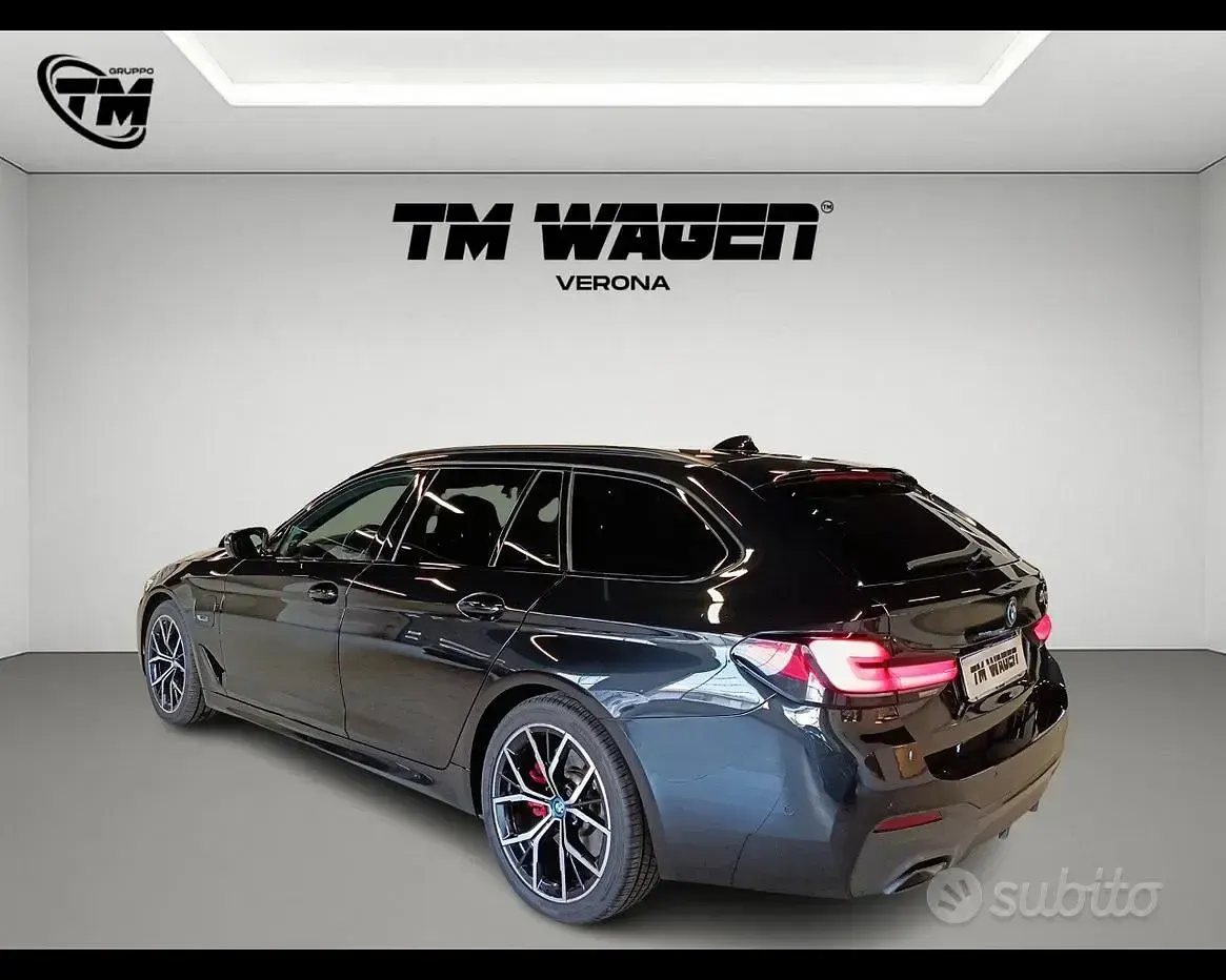 Usata BMW 530e M Sport 184 CV (135 kW) 2023 Nero Station wagon