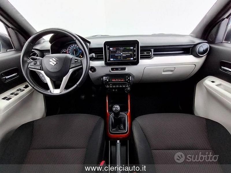 Usata Suzuki Ignis 90 CV (66 kW) 2019 Bianco SUV