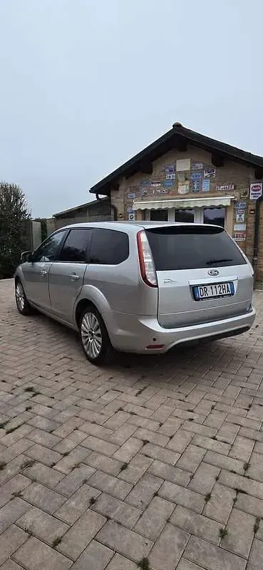 Usata Ford Focus Style 145 CV (106 kW) 2008 Station wagon