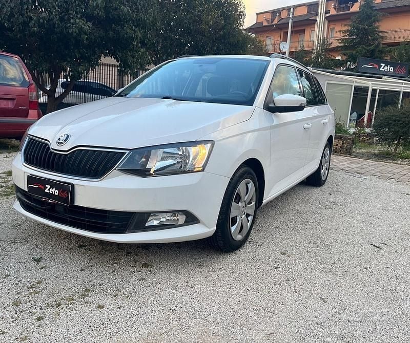 Usata Skoda Fabia 75 CV (55 kW) 2017 Bianco Station wagon