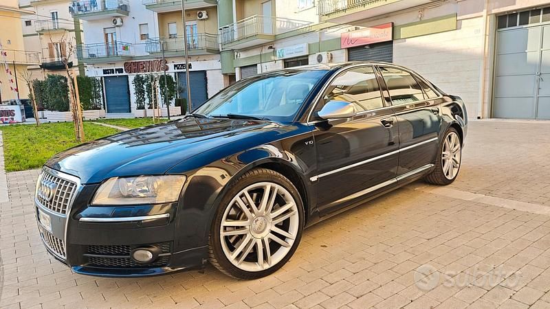 Usata Audi S8 450 CV (330 kW) 2006 Nero Berlina