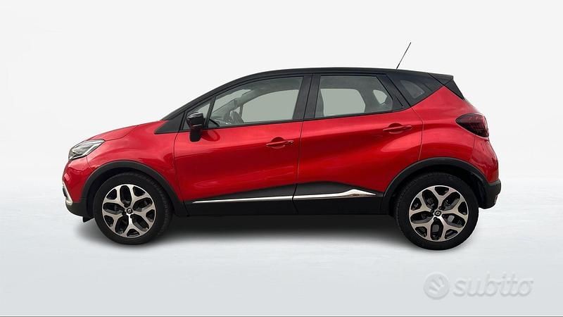 Usata Renault Captur Intens 90 CV (66 kW) 2018 Rosso SUV