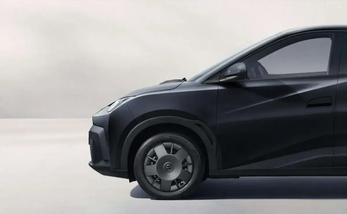 Nuova BYD Dolphin Surf Active 35 kW (48 CV) 2026 Nero Utilitaria