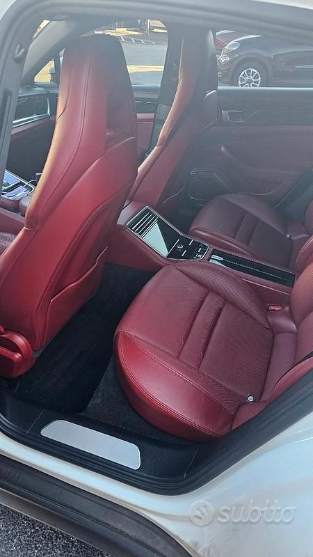 Usata Porsche Panamera 2021 Bianco Berlina