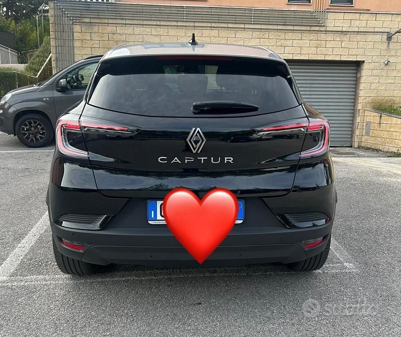 Usata Renault Captur Techno 2024 Nero SUV