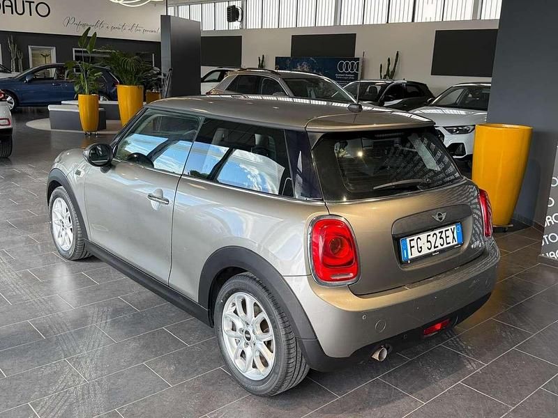 Usata Mini One D Business 95 CV (69 kW) 2017 Grigio Utilitaria
