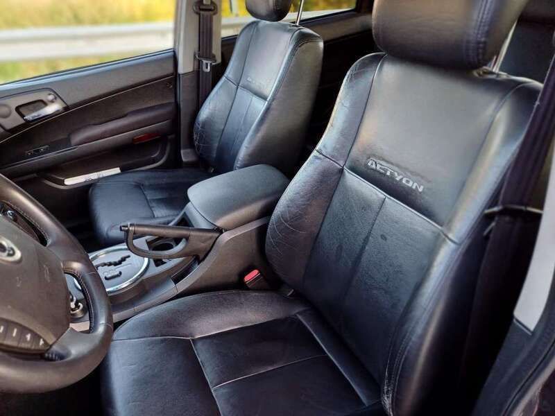 Blu/azzurro Usata 2009 Ssangyong (KGM) Actyon Station wagon | 3800 € - Immagine 1/4