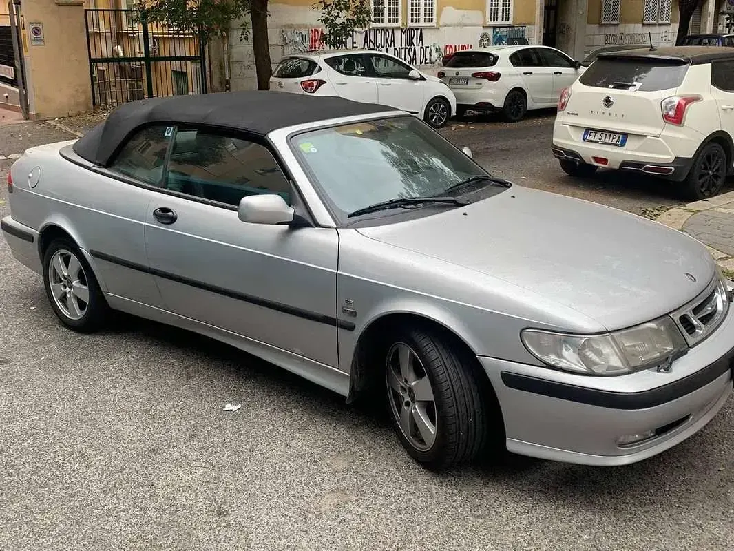 Usata Saab 9-3 150 CV (110 kW) 2002 Argento Cabrio