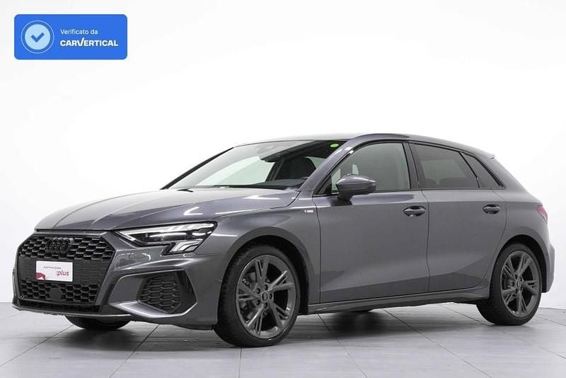 Usata Audi A3 Sportback S-Line 150 CV (110 kW) 2023 Grigio Utilitaria