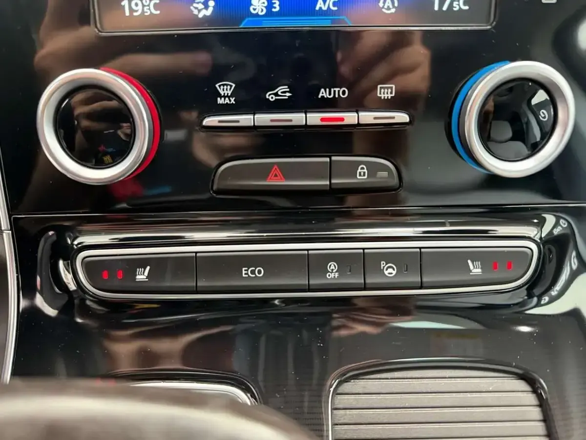 Usata Renault Espace Initiale Paris 160 CV (117 kW) 2018 Grigio Monovolume
