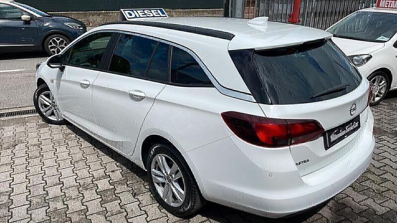 Usata Opel Astra 110 CV (80 kW) 2018 Bianco Berlina