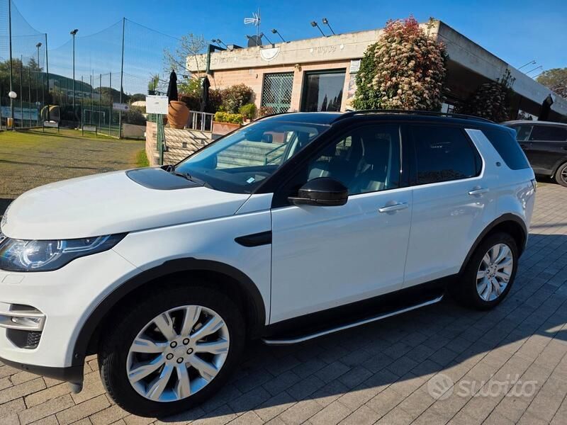 Usata Land Rover Discovery Sport HSE Luxury 190 CV (139 kW) 2015 Bianco SUV