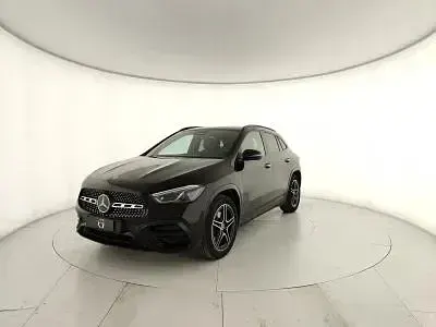 Usata Mercedes GLA180 136 CV (100 kW) 2026 SUV