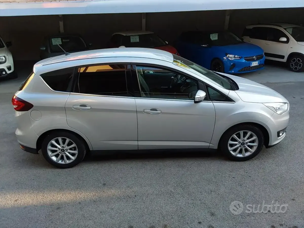 Usata Ford C-MAX Titanium 120 CV (88 kW) 2019 Grigio Monovolume
