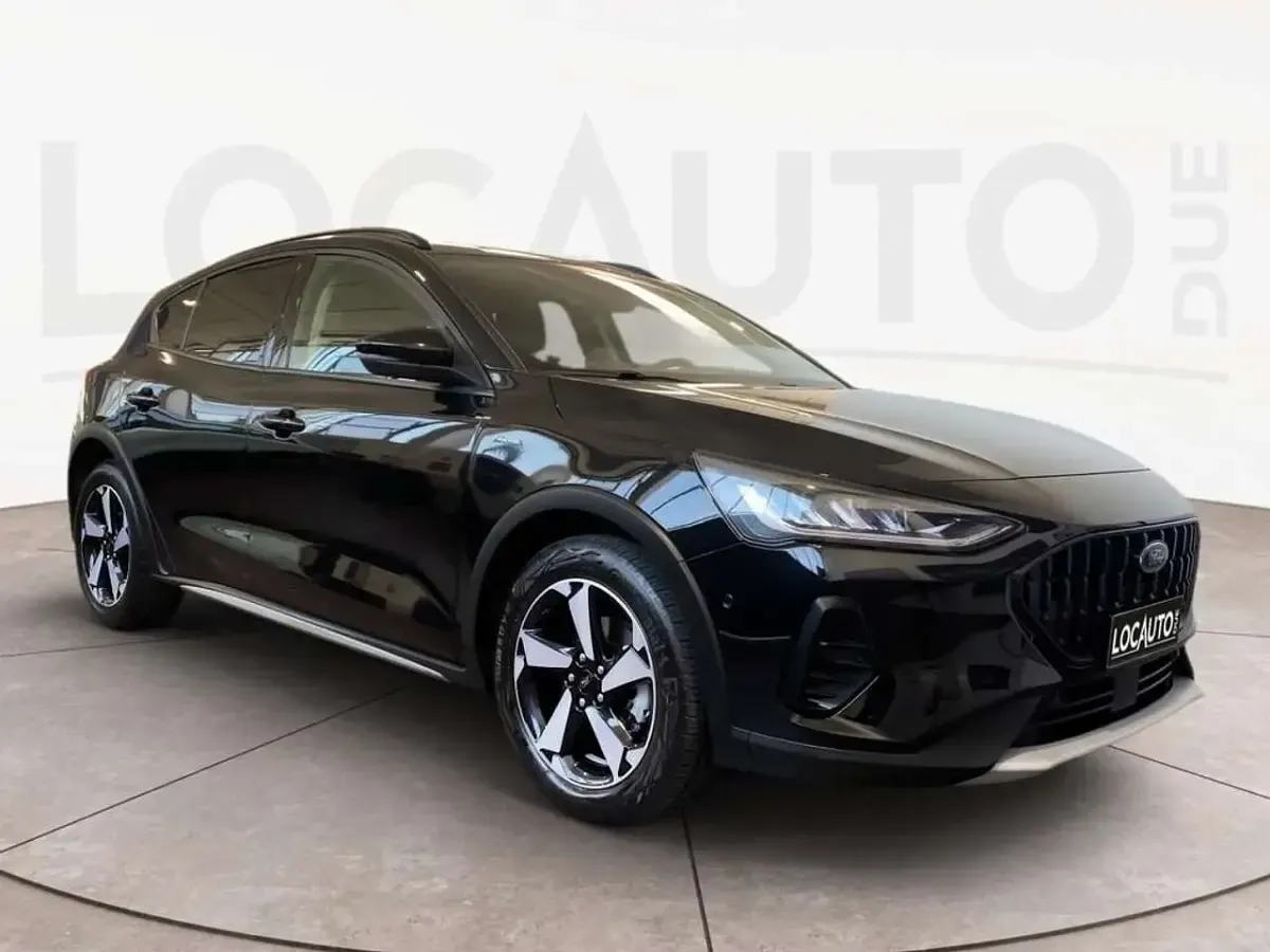 Usata Ford Focus Active 155 CV (114 kW) 2024 Nero SUV