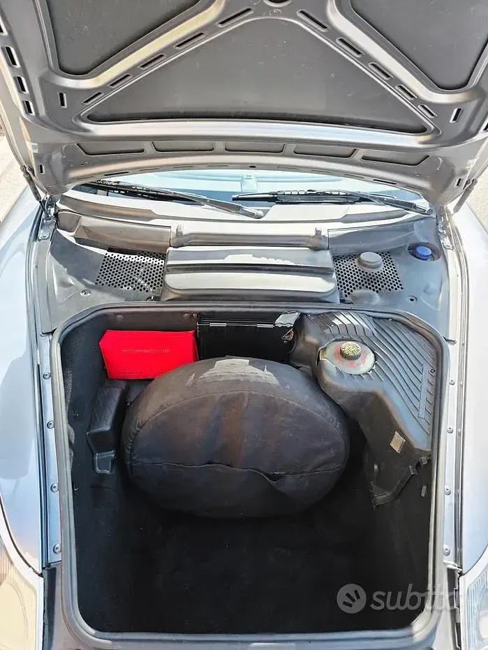 Second-hand Porsche Boxster 228 CP (167 kW) 2003 Gri Cabrio