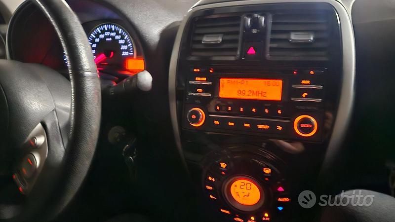 Usata Nissan Micra 2017 Blu Utilitaria