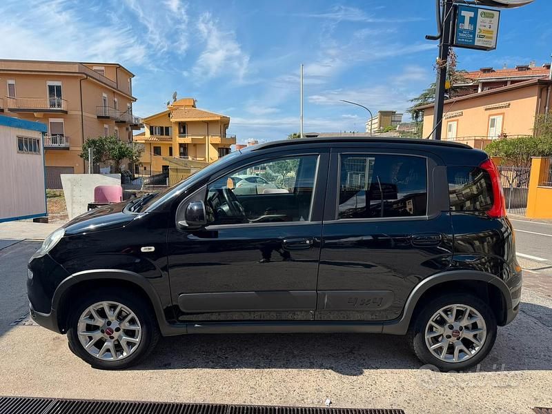 Usata Fiat Panda Easy 95 CV (69 kW) 2016 Nero Utilitaria