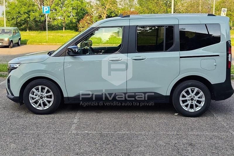 Usata Ford Tourneo Courier Titanium 125 CV (91 kW) 2025 Grigio Monovolume