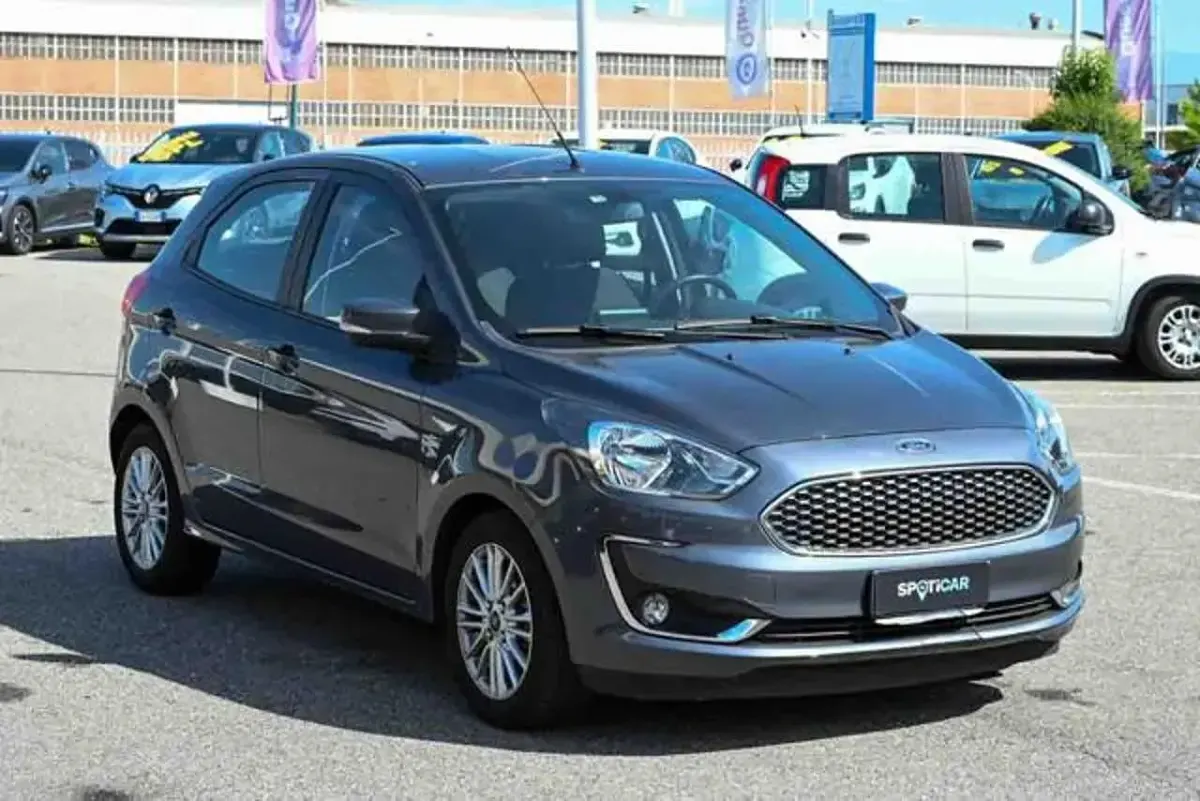 Usata Ford Ka Plus Ultimate 86 CV (63 kW) 2019 Grigio Utilitaria