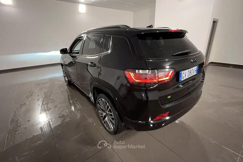 Usata Jeep Compass Summit 131 CV (96 kW) 2024 601solid black SUV