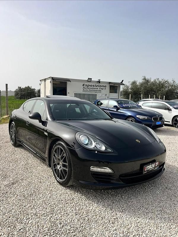 Usata Porsche Panamera 250 CV (183 kW) 2014 Nero Berlina