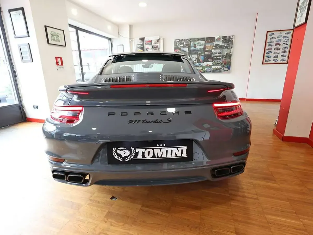 Usata Porsche 991 581 CV (427 kW) 2018 Blu graffite metallizzato Coupé
