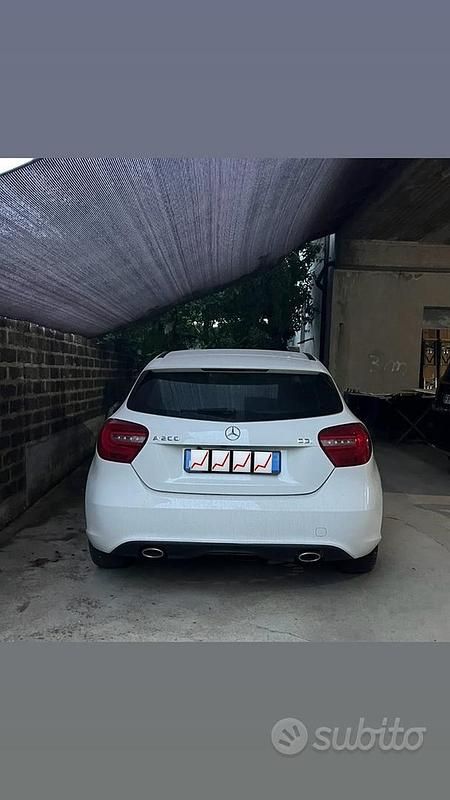 Usata Mercedes A200 136 CV (100 kW) 2017 Bianco Utilitaria