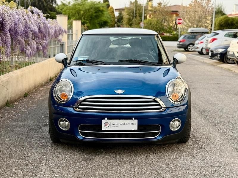 Usata Mini Cooper D 109 CV (80 kW) 2008 Blu Utilitaria