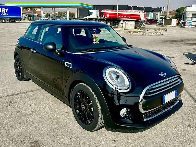 Usata Mini One D Hype 95 CV (69 kW) 2017 Nero Utilitaria