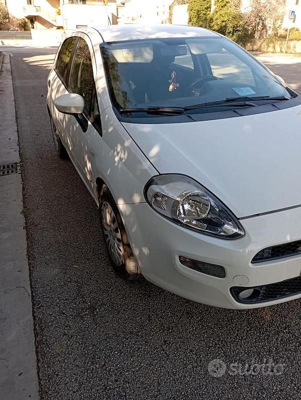 Usata Fiat Punto 2012 Utilitaria