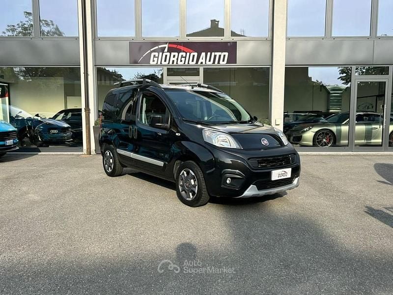 Usata Fiat Qubo Trekking 80 CV (58 kW) 2017 Nero Monovolume