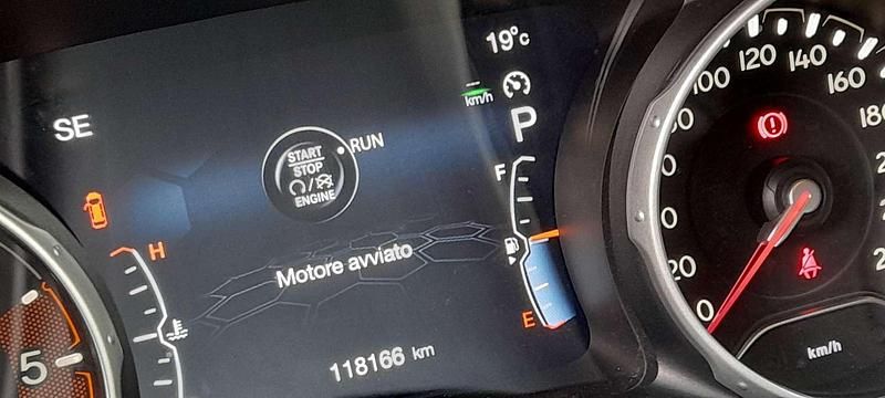 Usata Jeep Compass Limited 140 CV (102 kW) 2019 Grigio SUV