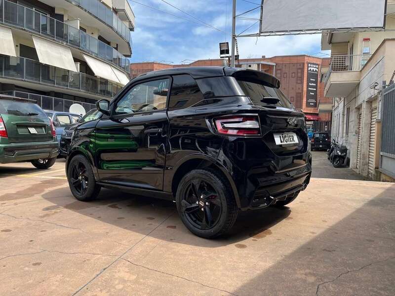 Nuova Ligier JS50 2025 Nero Utilitaria