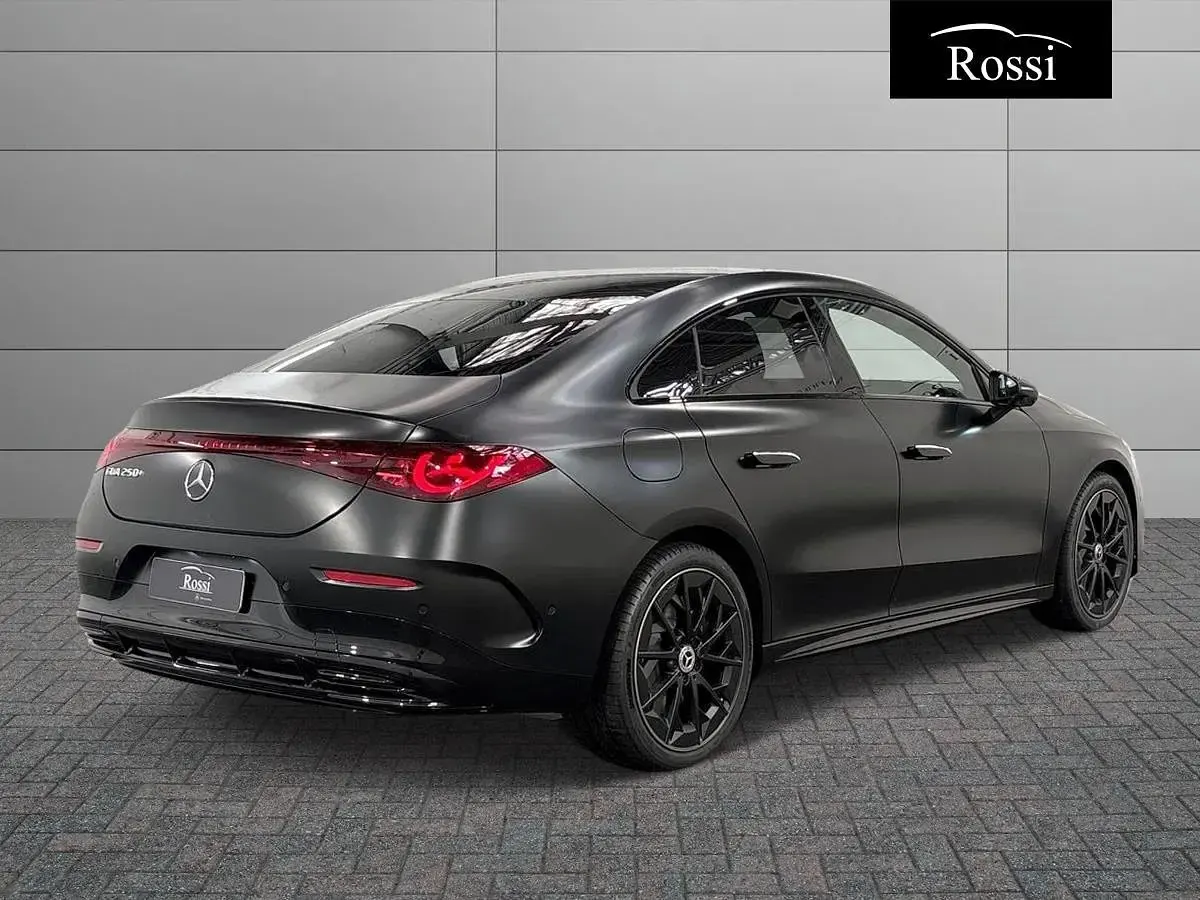 Nuova Mercedes CLA 250+ 200 kW (272 CV) 2026 Nero Berlina