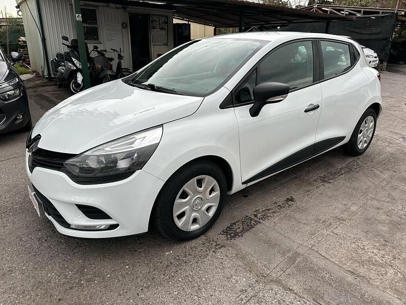 Usata Renault Clio IV 75 CV (55 kW) 2018 Bianco Berlina